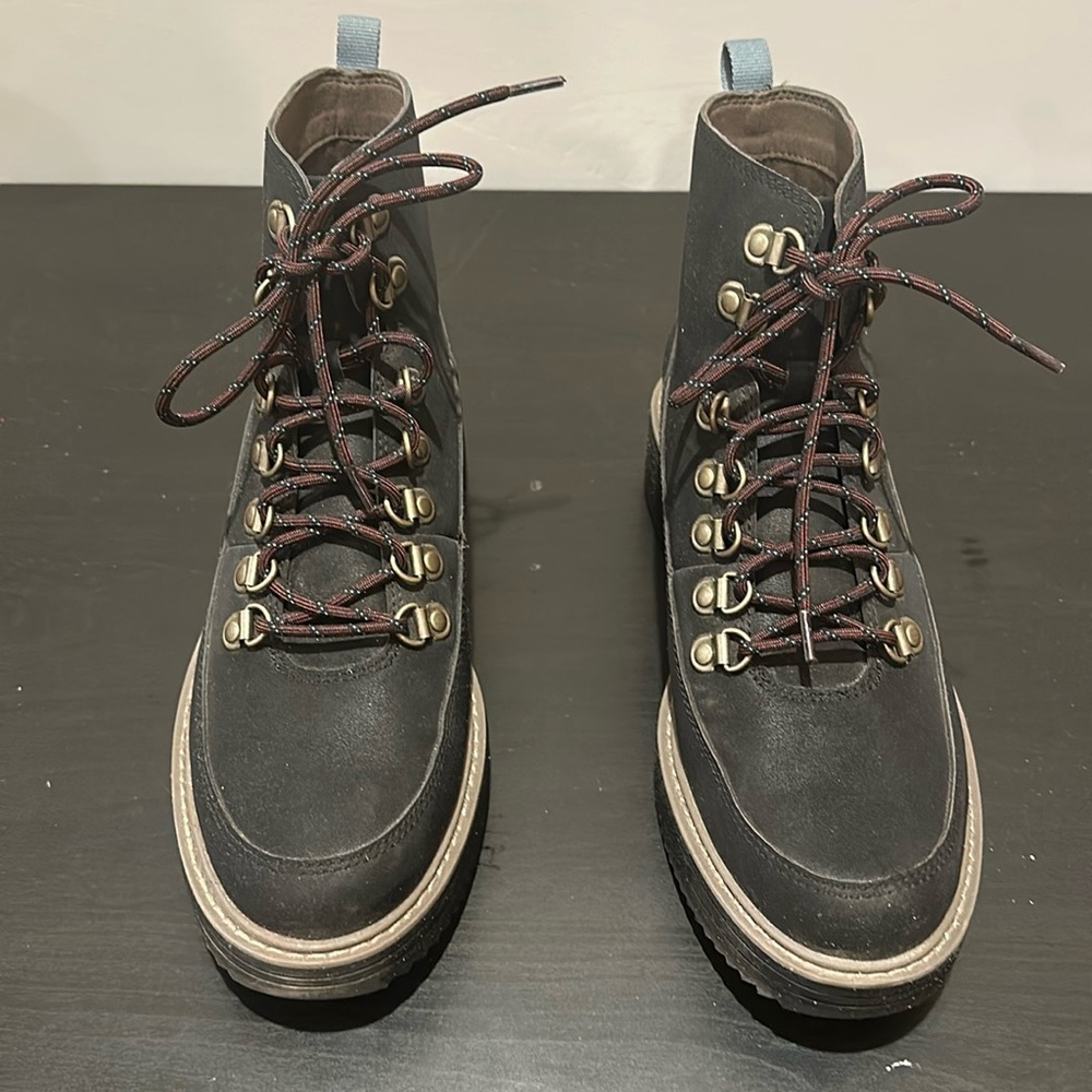 Teva Black Nubuck Lace up Boots